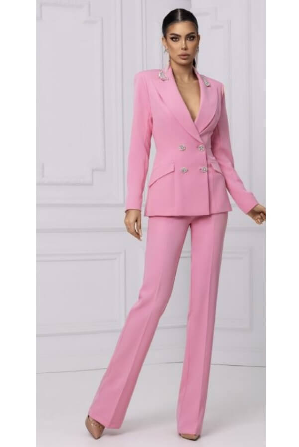 compleu elegant roz cu pantaloni evazati