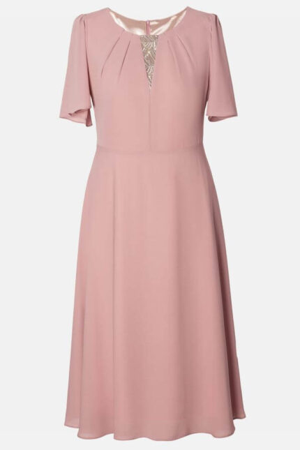 compleu elegant pentru botez cu rochie